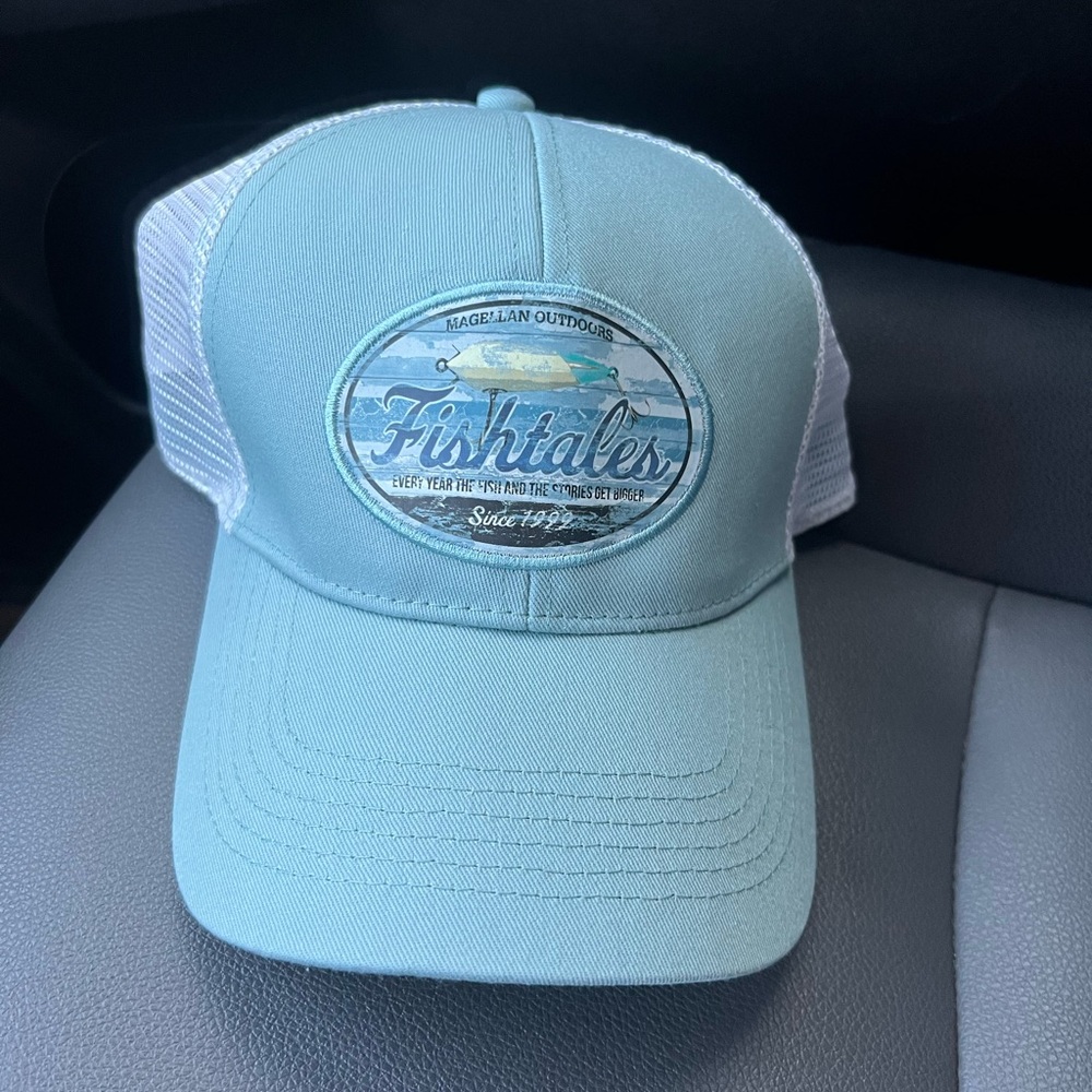 Magellan Outdoors, white adjustable mesh back